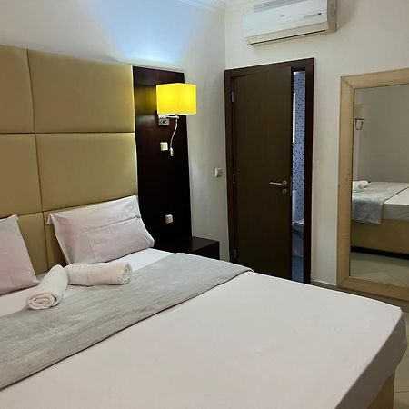 Guest House La Plaza Luanda Eksteriør billede