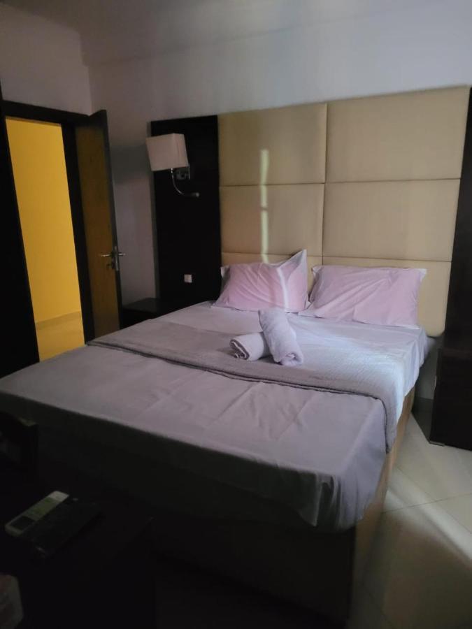 Guest House La Plaza Luanda Eksteriør billede